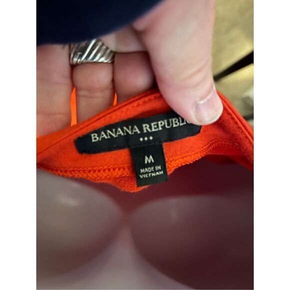 Banana Republic Scoop Neck Cotton Top. Size Large - Picture 2 of 5